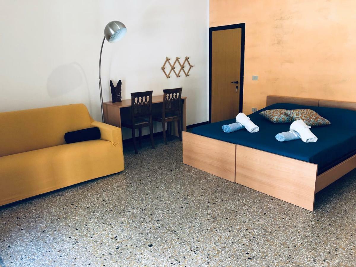 Cimarosa Room Affitti Brevi Cagliari Buitenkant foto